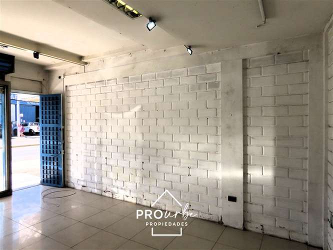 Oficina y local comercial en arriendo en Quillota