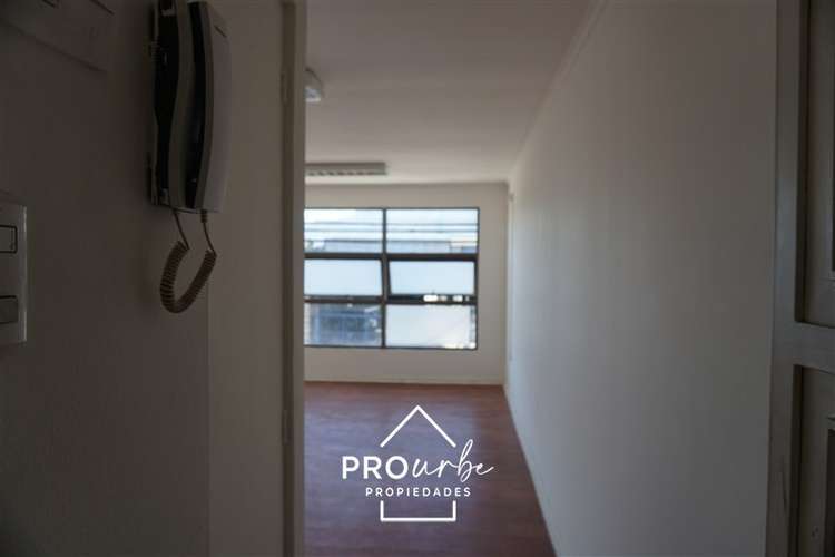Oficina y local comercial en arriendo en Quillota