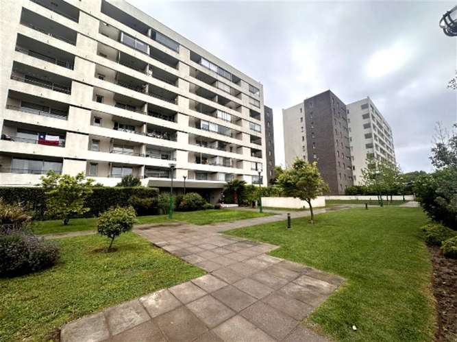 Departamento en venta de 2 dorm. en Peñalolén