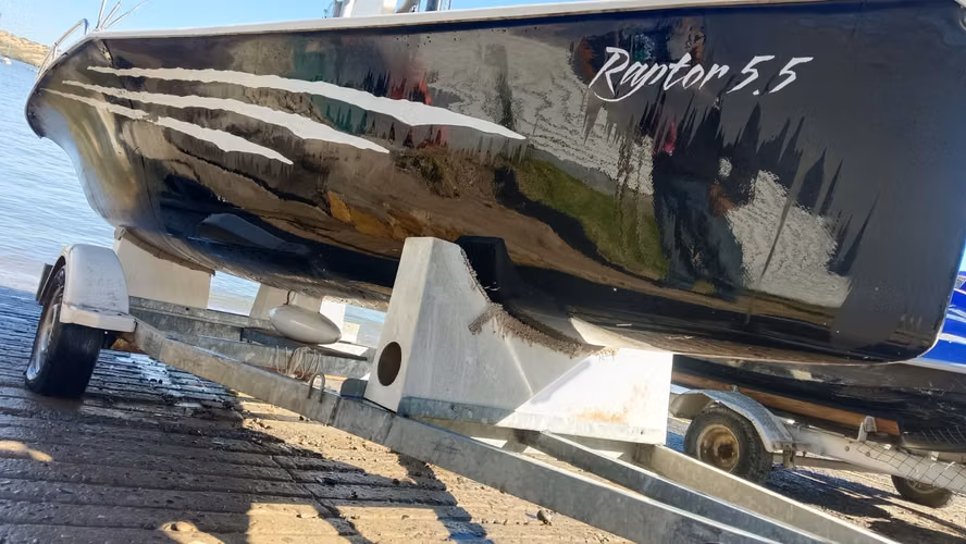 Velero Raptor 5.5