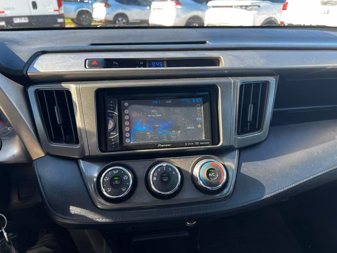 TOYOTA RAV 4 - Imagen 15