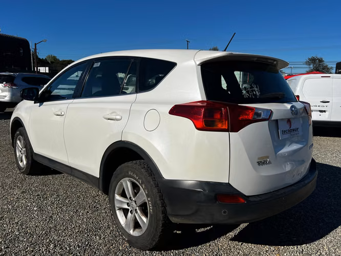 TOYOTA RAV 4 - Imagen 5