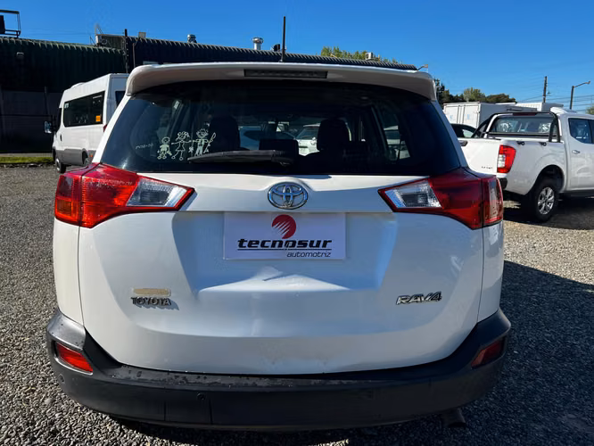 TOYOTA RAV 4 - Imagen 13