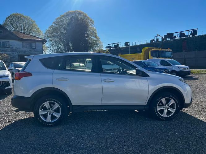 TOYOTA RAV 4 - Imagen 6
