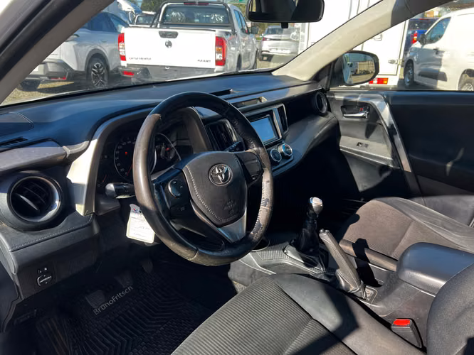 TOYOTA RAV 4 - Imagen 3