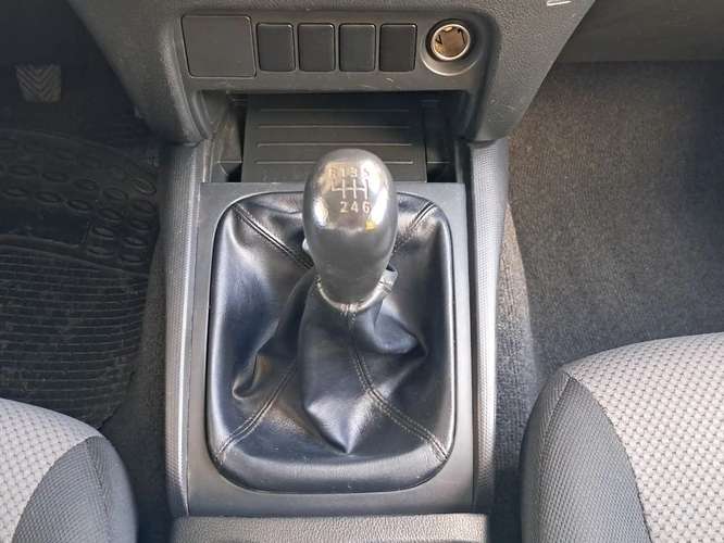MITSUBISHI L200 2021 - Imagen 20
