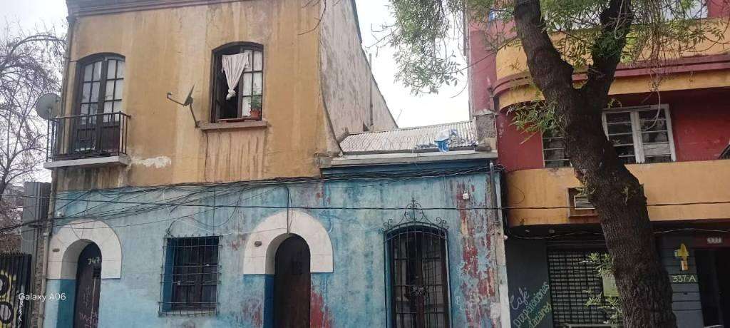 Venta de casona tradicional – Gran oportunidad de inversión en Santiago Centro - Imagen 4
