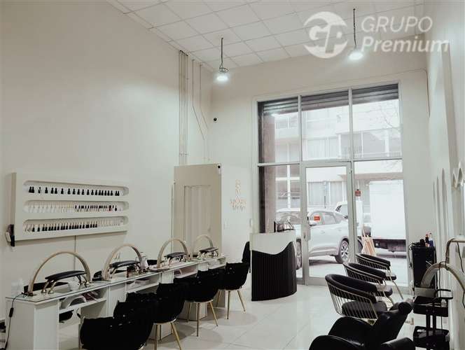 Venta de derecho de llaves, Centro de estética profesional