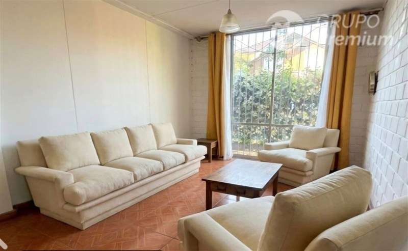 Casa en venta de 4 dorm. en Lo Prado