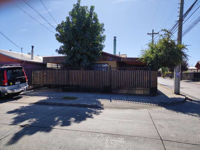 Casa Villa Madrid, Los Alerces. Chillán
