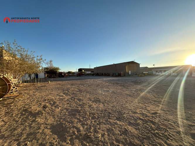 ARRIENDO GALPON POZO ALMONTE