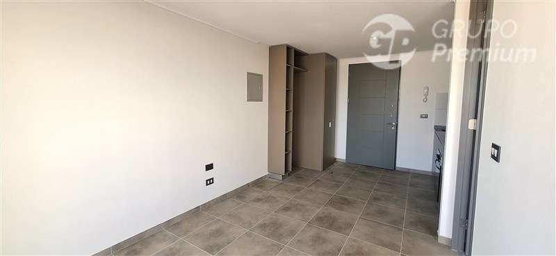 Arriendo depto. nuevo 1D 1B 35 m2 totales piso 16 céntrico - Imagen 4