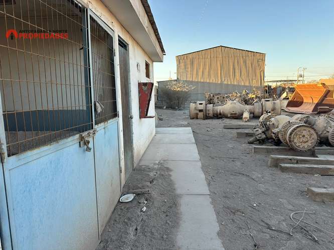 VENTA DE GALPON INDUSTRIAL POZO ALMONTE