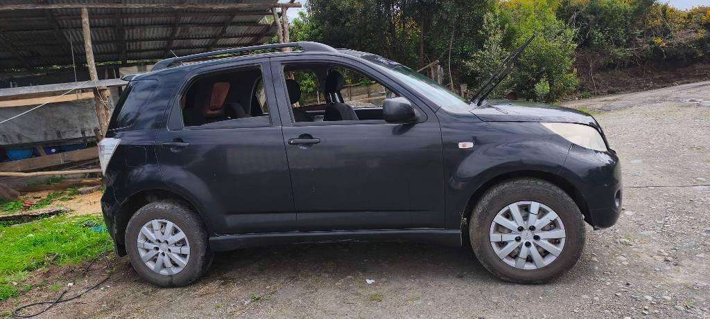 Se vende Daihatsu terios año 2013 - Imagen 3