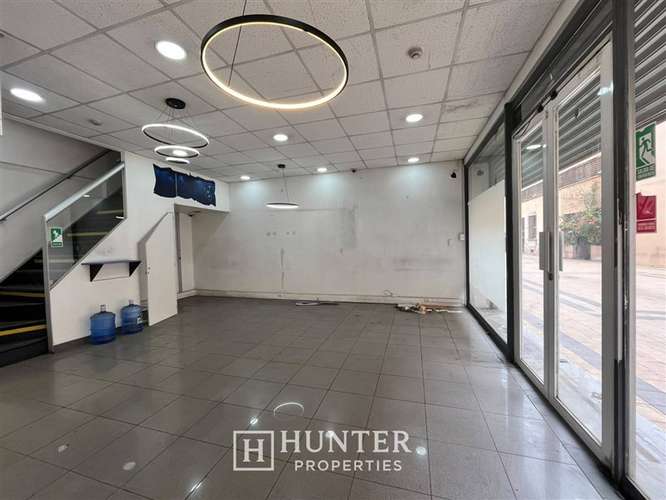 Venta Local Comercial a la calle Santiago-Teatro Municipal - Imagen 3