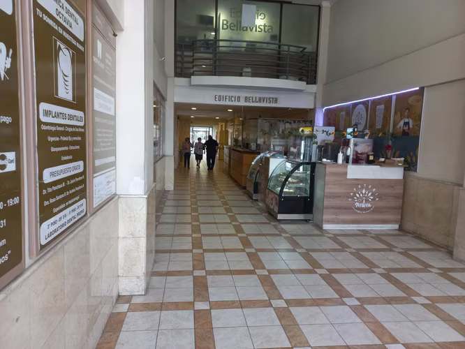 ARRIENDO EXCELENTE OFICINA AMOBLADA, METRO BELLAVISTA LA FLORIDA