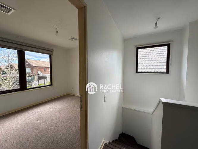 Ver EN VENTA CASA REMODELADA 4 DORMITORIOS, ALTOS DE MIRASUR, TEMUCO - Imagen 4
