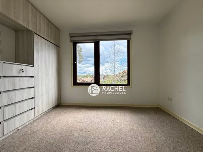 Ver EN VENTA CASA REMODELADA 4 DORMITORIOS, ALTOS DE MIRASUR, TEMUCO - Imagen 7