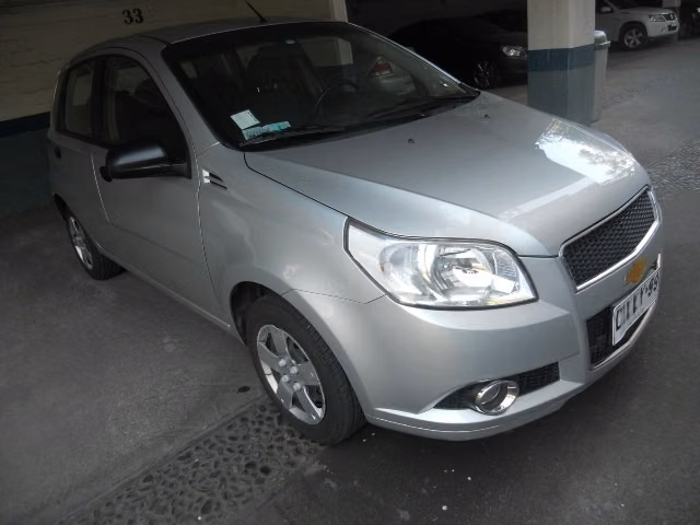 Vendo mi Filomena,  Automovil Chevrolet Aveo LS 1.4, año 2012