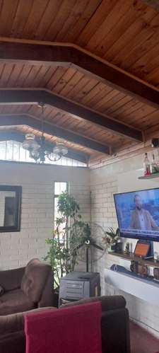 Ideal para Inversión: Casa con Gran Potencial (174013) - Imagen 2