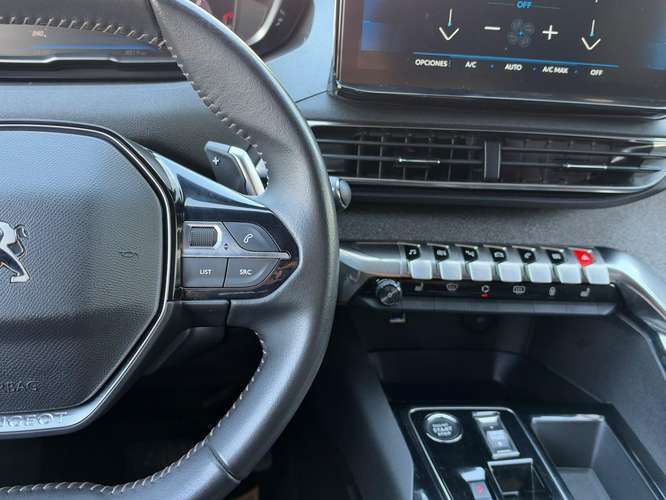 PEUGEOT 3008  2024 - Imagen 16