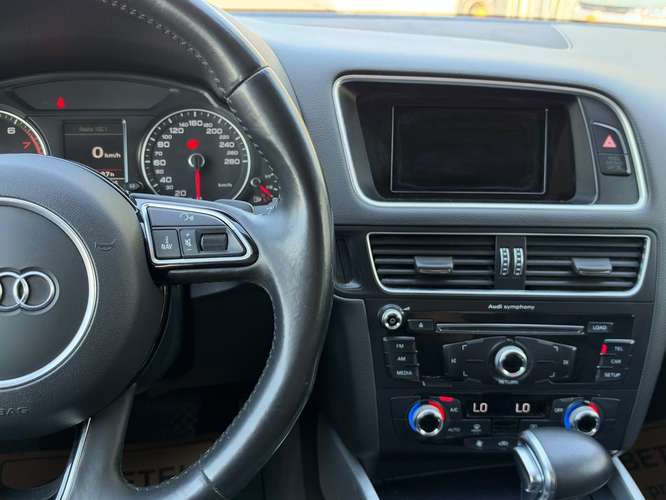 AUDI Q5  2016