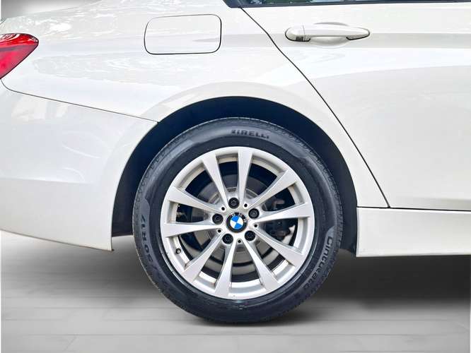 BMW 320 LCI 2.0 AUT 2016