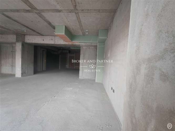 LOCAL COMERCIAL Metro Manuel Montt - Imagen 5