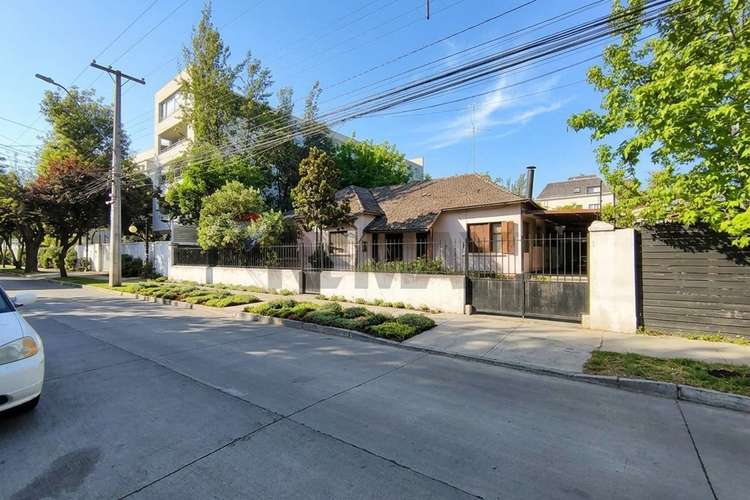 Gran terreno en ñuñoa: ideal proyecto o remodelar - Imagen 4
