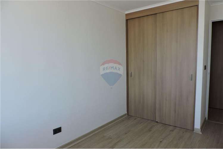 Departamento moderno y bien conectado - Imagen 5