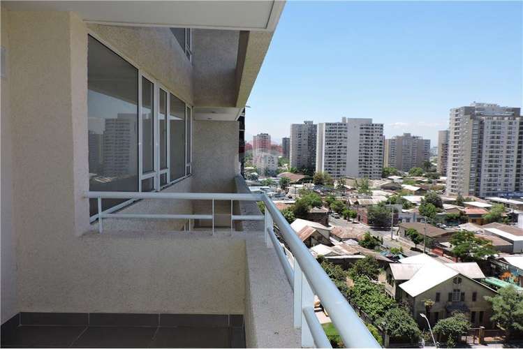 Departamento moderno y bien conectado - Imagen 16