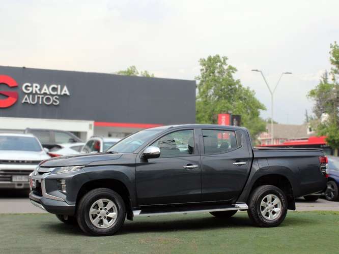 MITSUBISHI L200 2.4 KATANA CRT DIESEL DOB CAB 4X4 MT 4P 2023