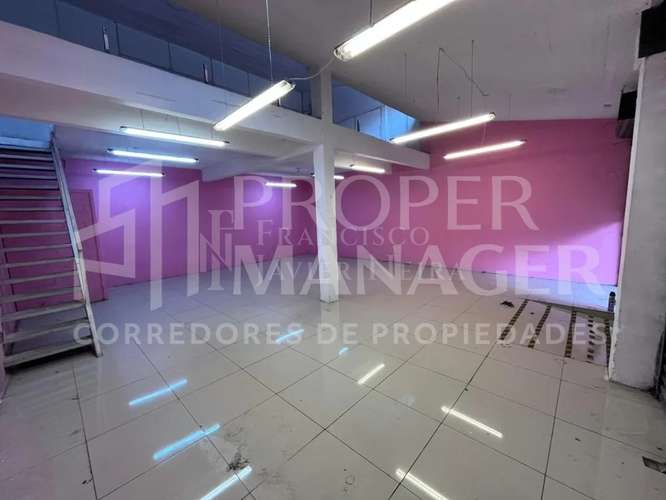 Local Comercial 104 m² en 2 Niveles – Paseo La Merced, Chillán.