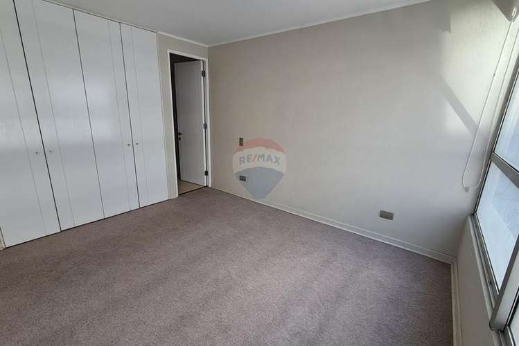 Cómodo depto. en arriendo, a pasos de metro moneda - Imagen 12