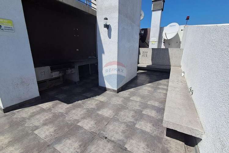 Cómodo depto. en arriendo, a pasos de metro moneda - Imagen 20