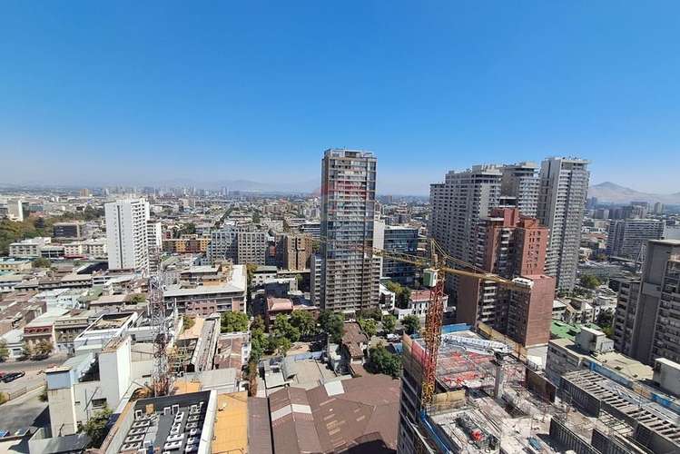 Cómodo depto. en arriendo, a pasos de metro moneda - Imagen 22
