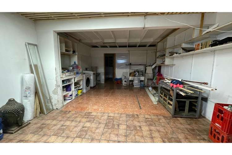 Casa con local comercial  !!! - Imagen 21