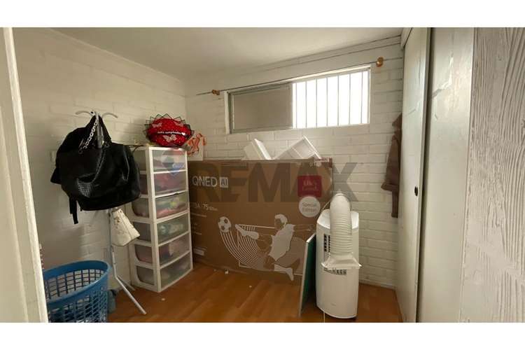 Casa con local comercial  !!! - Imagen 17
