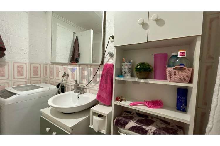 Casa con local comercial  !!! - Imagen 9