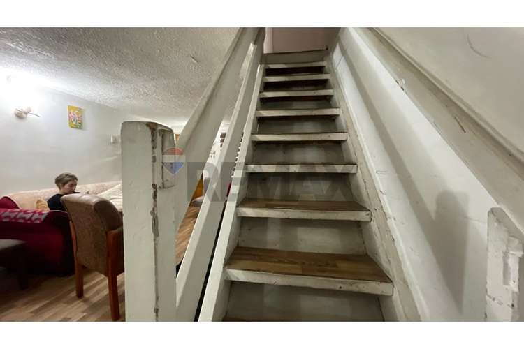 Casa con local comercial  !!! - Imagen 10