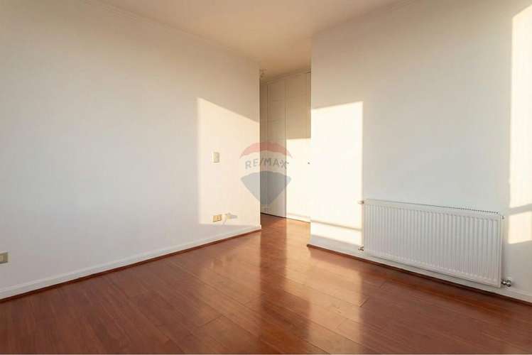 Hermoso departamento con vista panorámica - Imagen 12