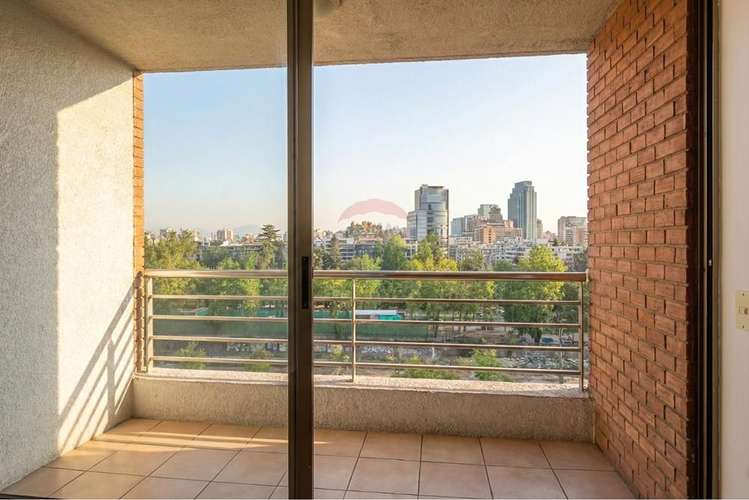 Hermoso departamento con vista panorámica - Imagen 5