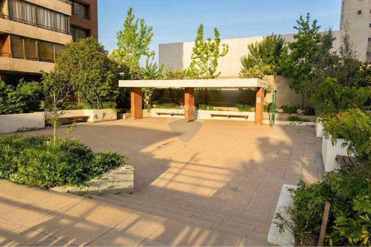 Hermoso departamento con vista panorámica - Imagen 17