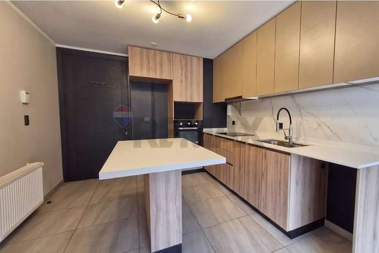 Moderno departamento a pasos de plaza egaña