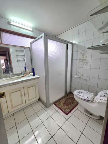 ARRIENDA CASA PARA USO COMERCIAL U OFICINAS EN EL CENTRO - Imagen 13