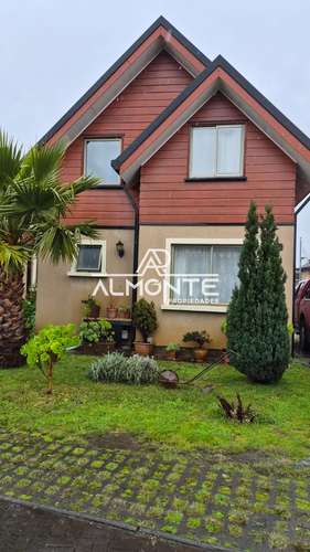 ARRIENDO CASA 4HAB 3B  CONDOMINIO VALLE SAN PEDRO