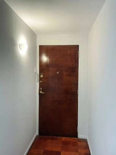VENTA HERMOSO, AMPLIO Y REMODELADO DPTO, BARRIO LASTARRIA - Imagen 24