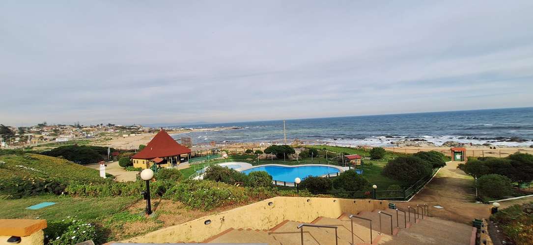 ARRIENDO AMPLIO DEPARTAMENTO HERMOSA VISTA AL MAR EN EL TABO