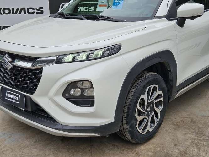 Suzuki Fronx 1.5  Glx Mt Hibrido 2024 - Imagen 2