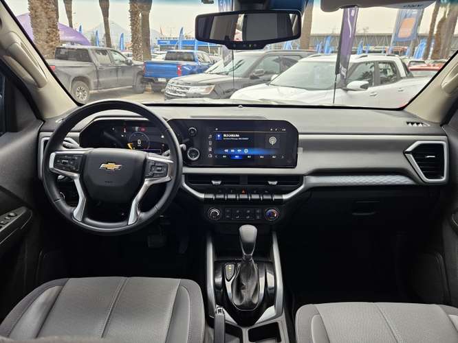 Chevrolet Colorado 2.8 Ltz At 4x4 Diesel 2025 - Imagen 9